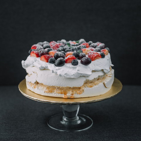 Berry Pavlova