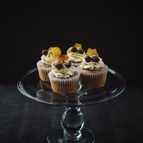 25 pieces of Hummingbird Cupcakes
