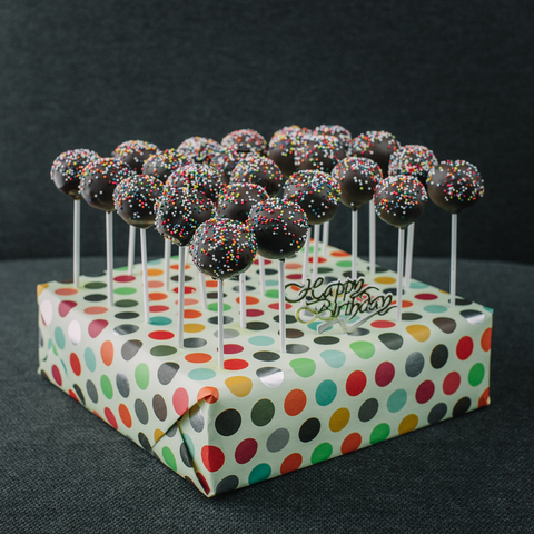 24 pieces of Cake Pops